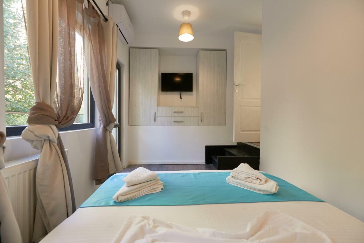 Stanford Apartments Bucarest Esterno foto