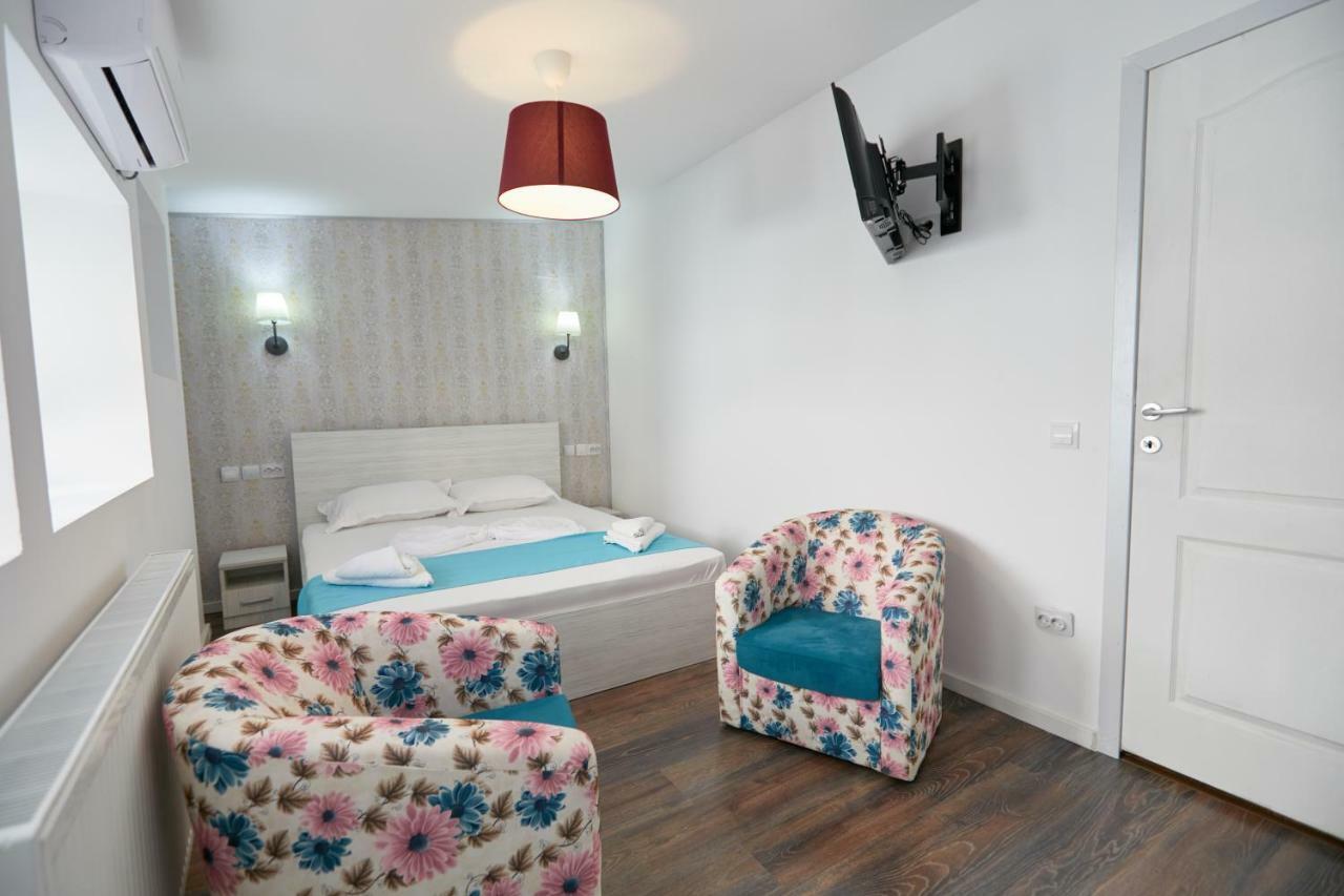 Stanford Apartments Bucarest Esterno foto